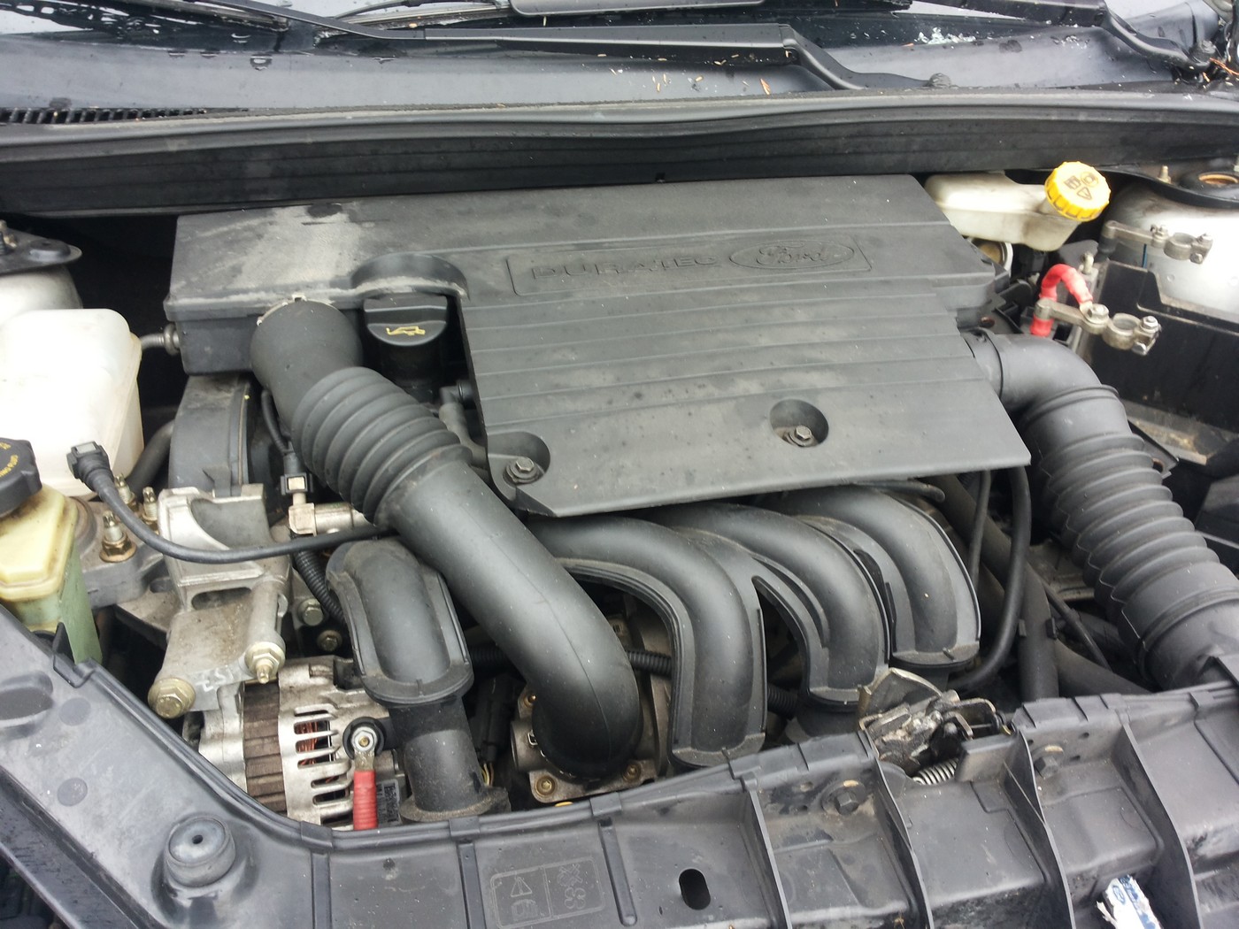 Ford fiesta 5usi an 2004 motor 1.4 benzina 